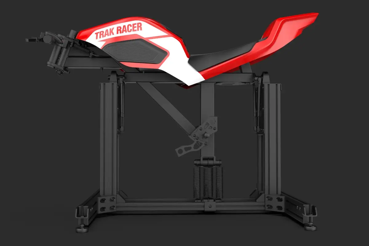 Két kerékre vált a simracing: a Trak Racer bemutatta az első otthoni motoros szimulátort!